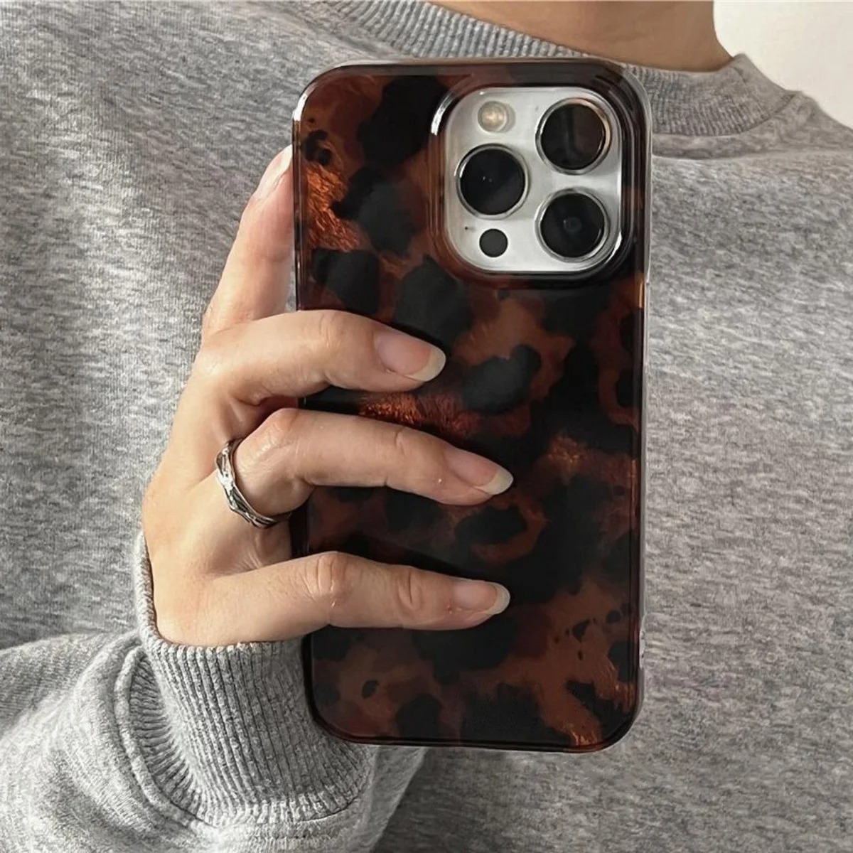 Retro Amber Texture Laser Phon - огляд і ціна Phone Accessories To Sell